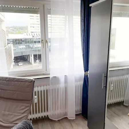 Perfekte 1,5 Wohnung Zentral In Leonberg Gegenueber Einkaufzentrum Exterior photo