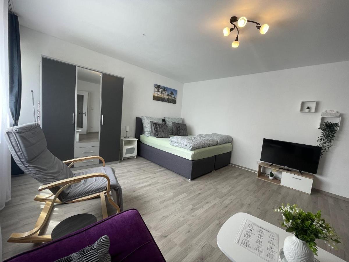 Perfekte 1,5 Zentral In Gegenueber Einkaufzentrum Apartment Leonberg