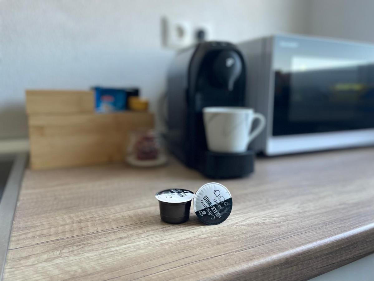 Perfekte 1,5 Zentral In Gegenueber Einkaufzentrum *
